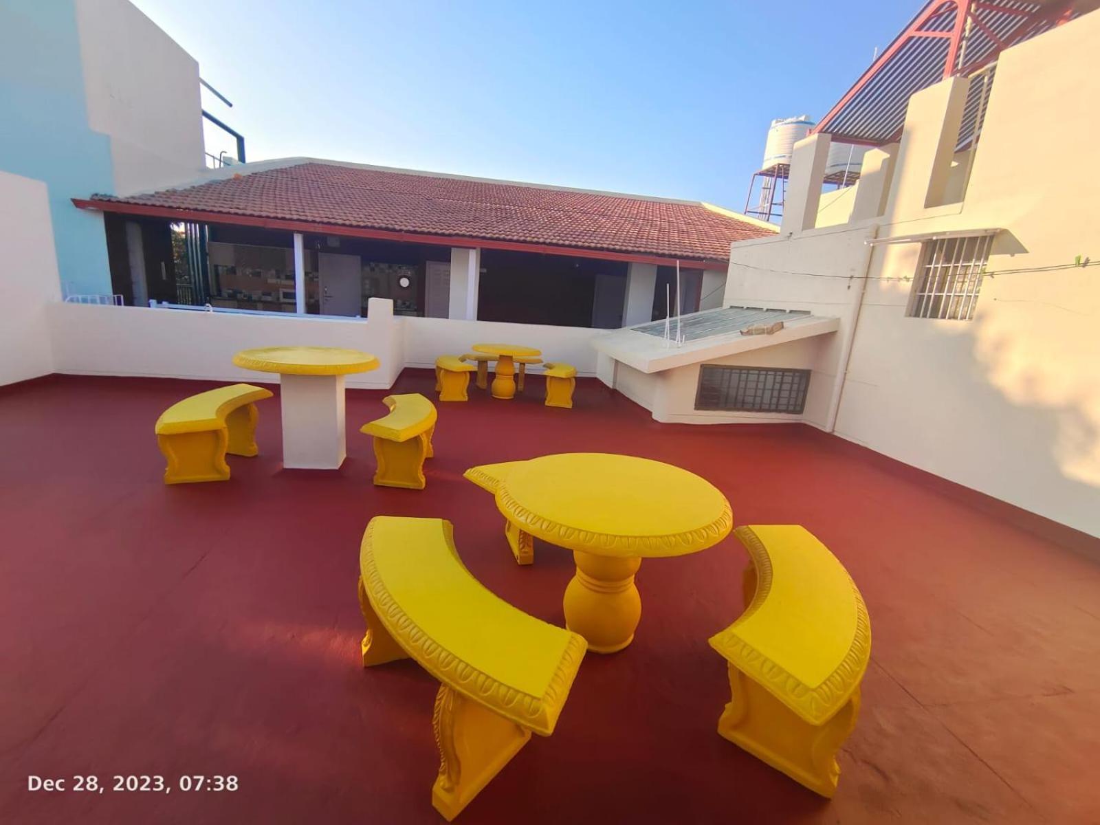 Gubbi Goodu Inn Homestay Chikmagalur Ngoại thất bức ảnh